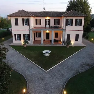 Apartment Mansion 