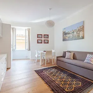 Apartment La Casa Sui Fori