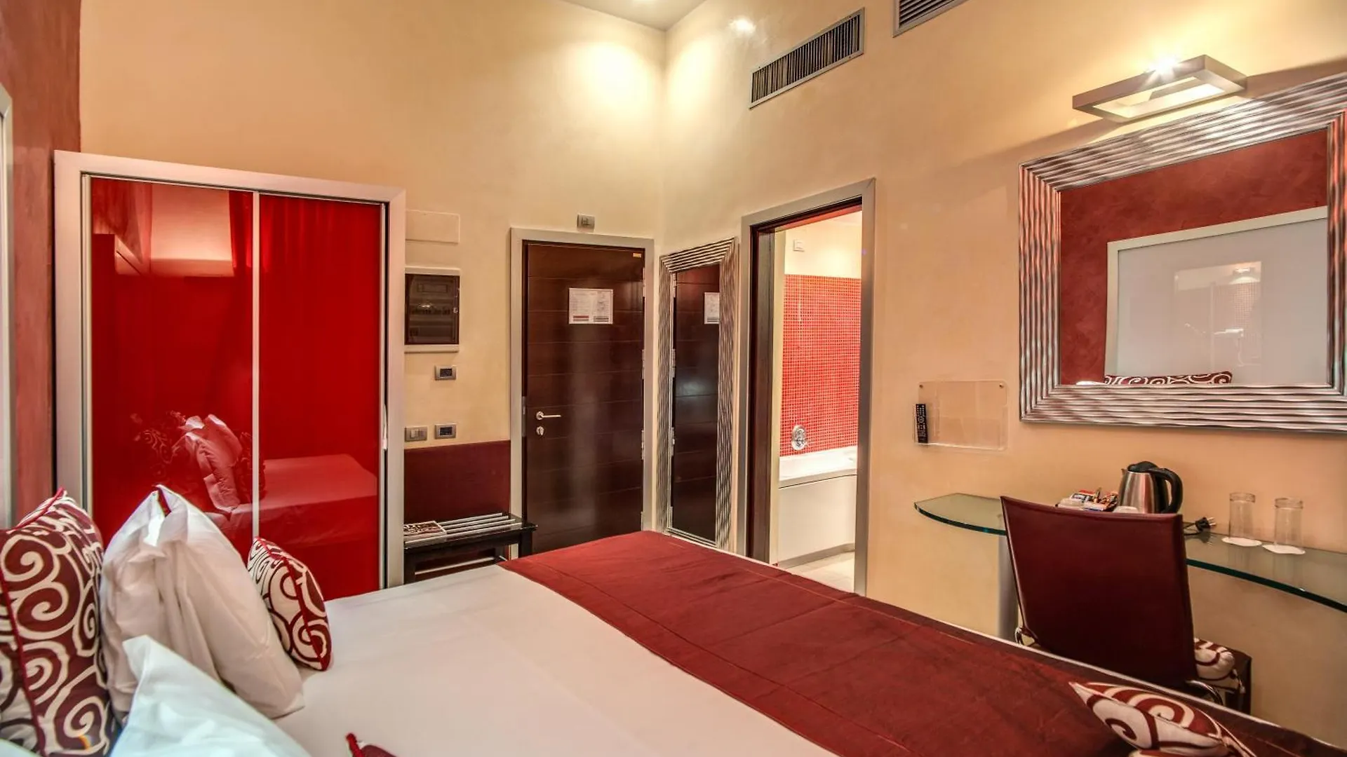 La Griffe Hotel Roma 5*, Rom