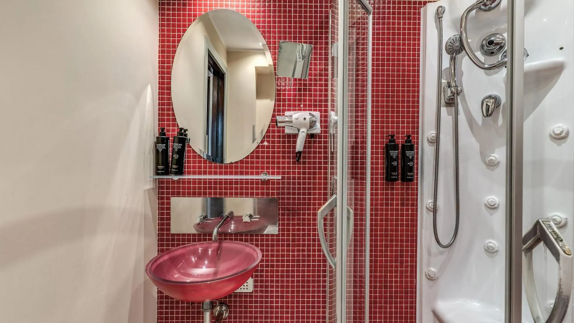La Griffe Hotel Roma 5*, רומא